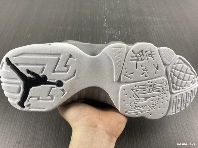 CT8019-060 9 Jordan Retro Grey Particle 0920